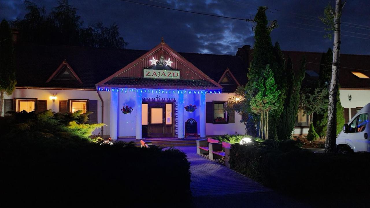 Motel I Restauracja "Pod Baszta" Naglowice Exterior photo